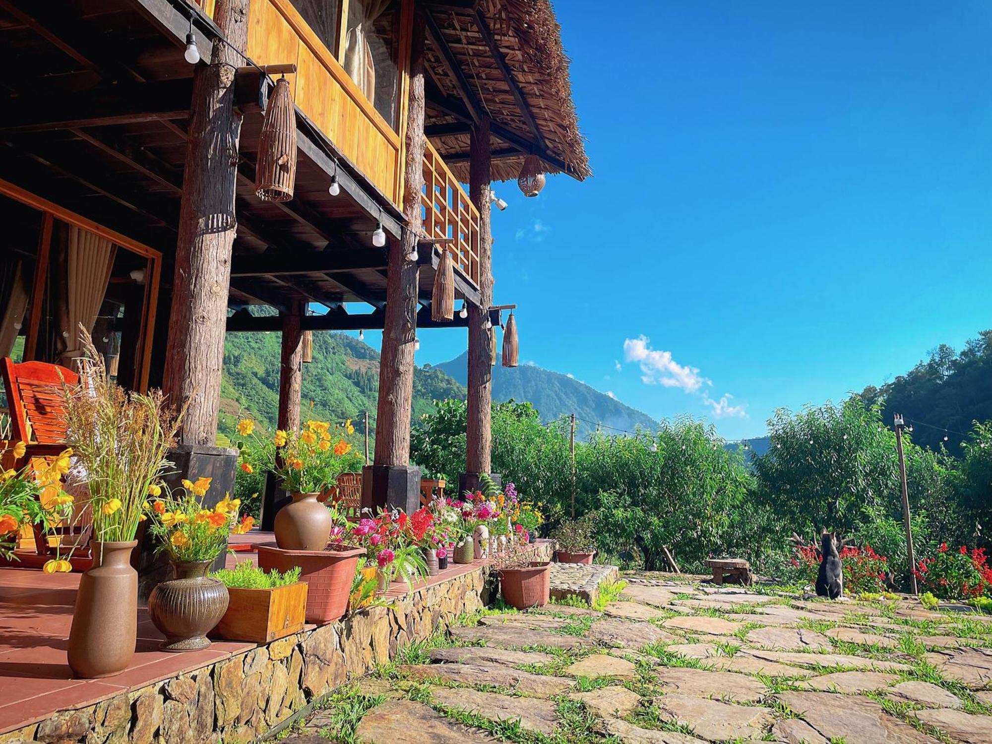 Ngu Chi Son Trekking Sapa Hotel Exterior photo