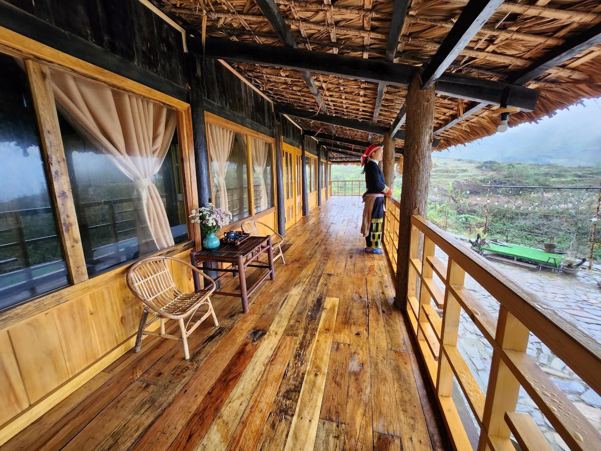 Ngu Chi Son Trekking Sapa Hotel Exterior photo